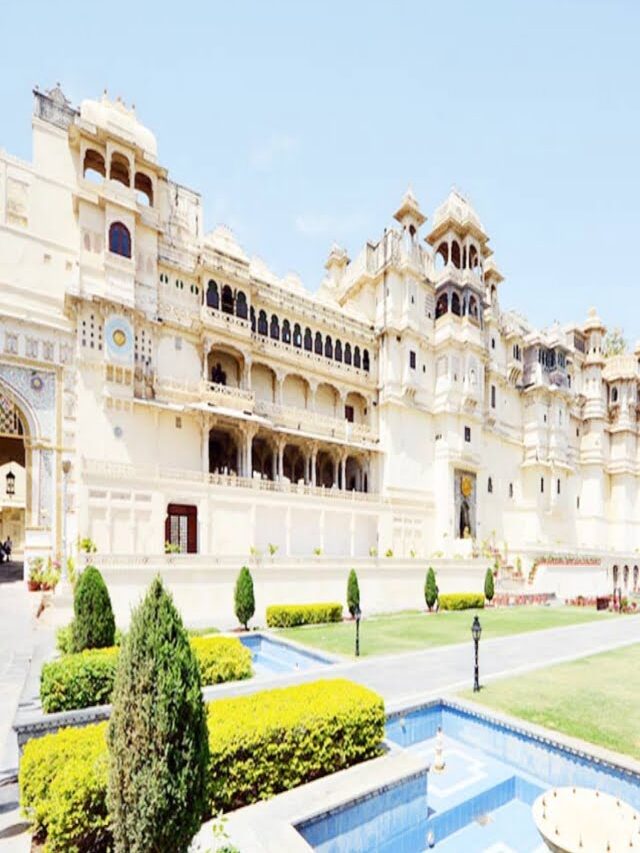 tourist places to visit in Udaipur